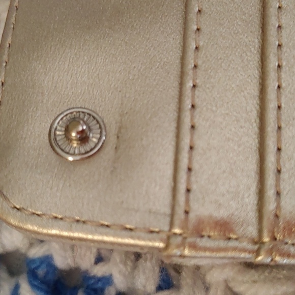 🍁LARGE GUESS WALLET WITH WRISTLET LIGHT GRAY/STONE COLOR - Picture 11 of 13